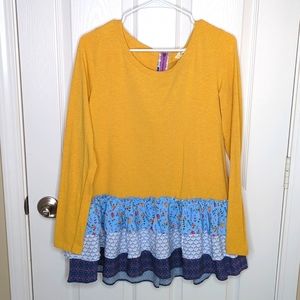 Matilda Jane Weekend Vibes Ruffle Hem Top in size Medium